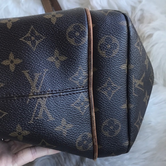 Louis Vuitton Totally MM tote - Picture 2 of 13